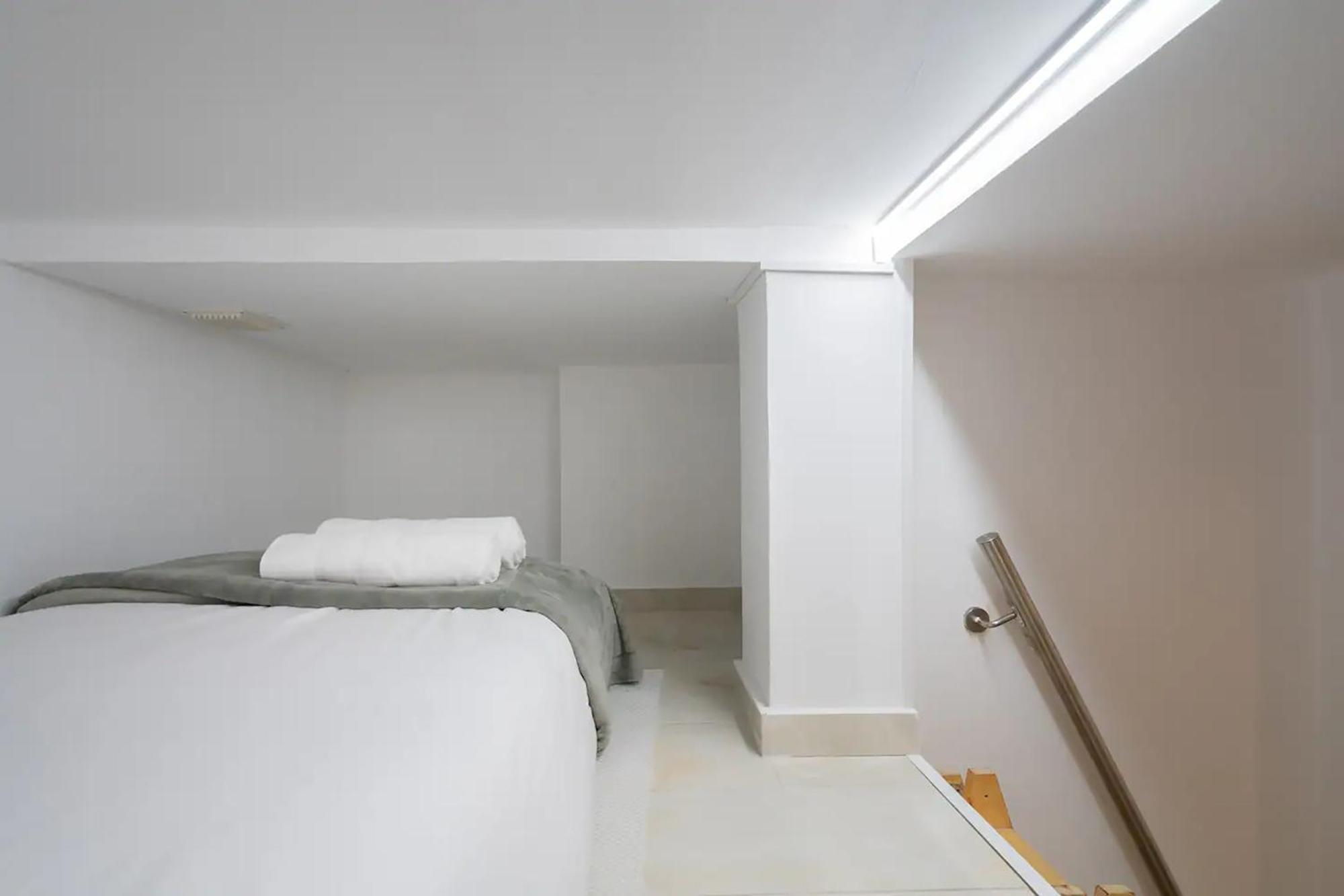 Charming San Isidro Apartment มาดริด ภายนอก รูปภาพ