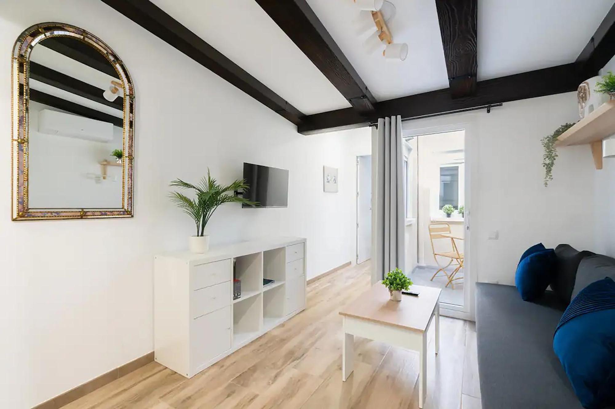 Charming San Isidro Apartment มาดริด ภายนอก รูปภาพ