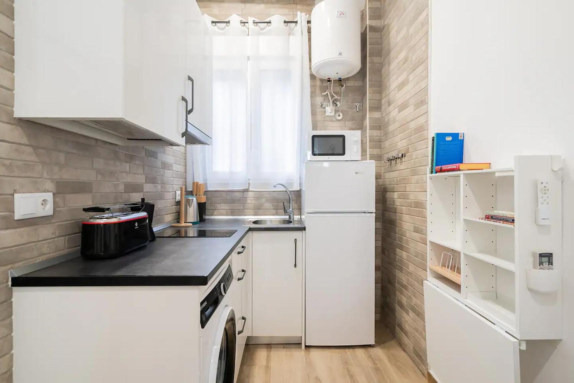 Charming San Isidro Apartment มาดริด ภายนอก รูปภาพ